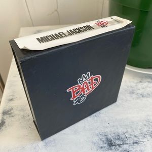 Michael Jackson Bad 25 Collector edition CD